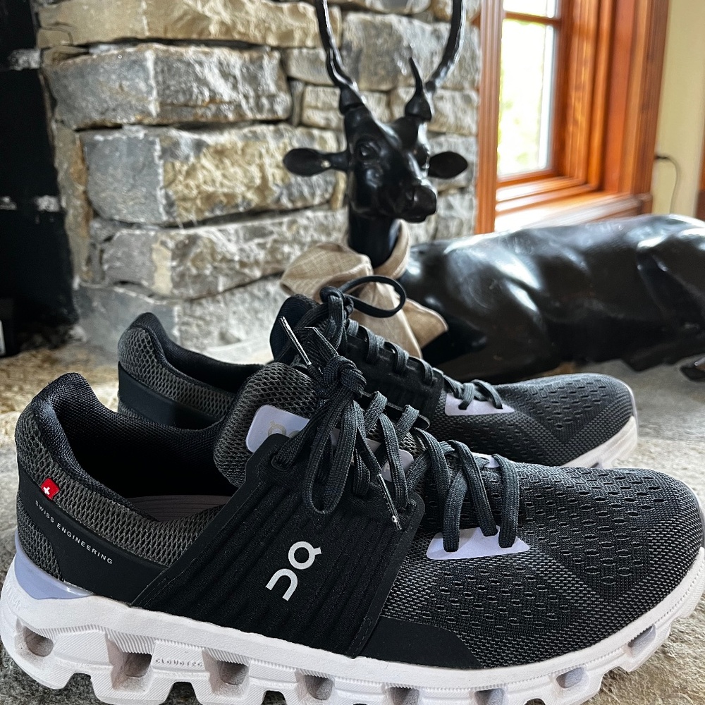 On Cloud Athletic Shoes